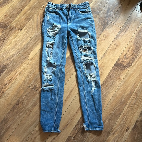 American Eagle Outfitters Denim - I’ve had these for awhile, i have out grown them.